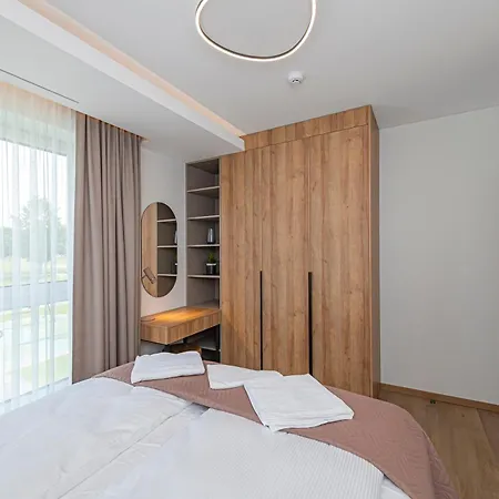 Modern 2 Bd By Domvia 아파트