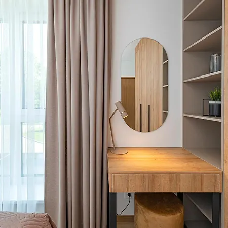 Modern 2-Bedroom Apartment With Free Parking By Eiro Lejlighed *